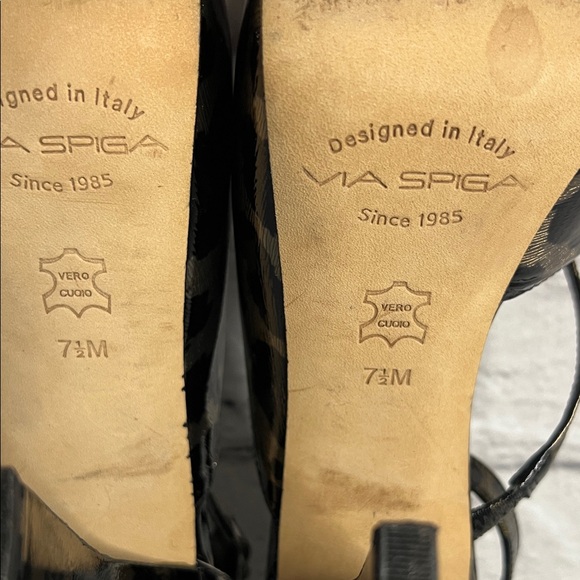 Via Spiga Black and Brown Leopard Print Heels Patent Leather 👠 - Picture 10 of 11